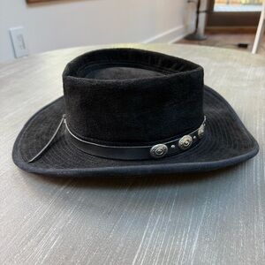 Henschel Hat